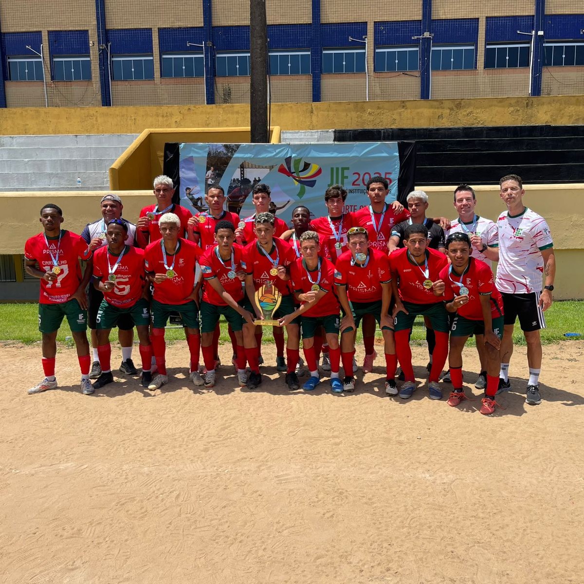 Estudantes do IFFluminense conquistam medalhas no JIF Nacional 2025