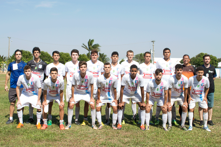 Futebol agita último dia de competições do V JIF Sudeste