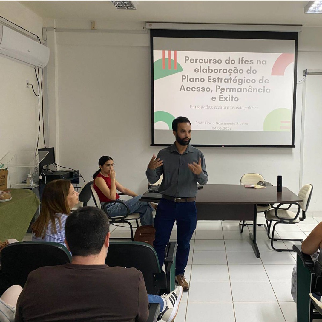 Vidal destacou a importância de acolher os estudantes e impactar de forma positiva a vida deles para que tenham êxito