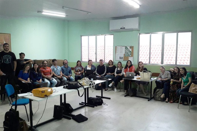 Pró-reitoria de Ensino e Aprendizagem realiza reuniões com professores dos campi