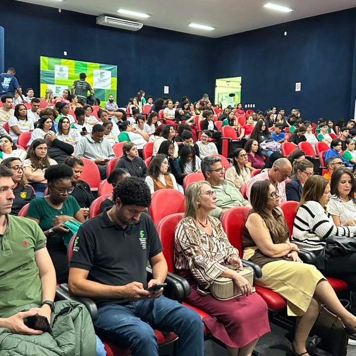 Aula Magna Nísia Trindade  (4).jpeg
