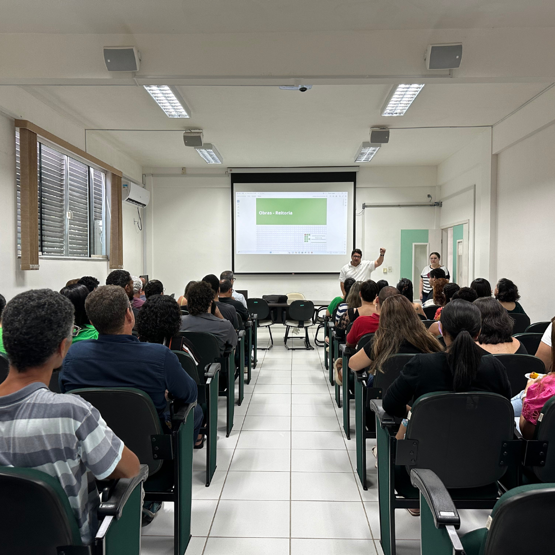 Reitoria promove café da manhã em homenagem ao Dia do Servidor