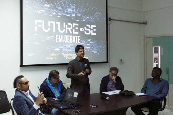 Seminário do Mestrado Profept debate o Programa Future-se