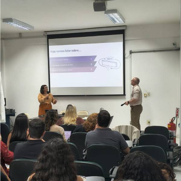 Ana e Rodrigo deram dicas práticas e exemplificaram aplicações.
