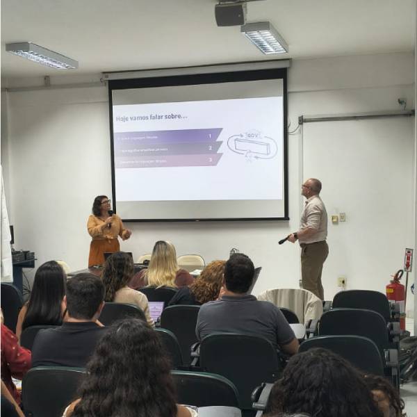 Ana e Rodrigo deram dicas práticas e exemplificaram aplicações.