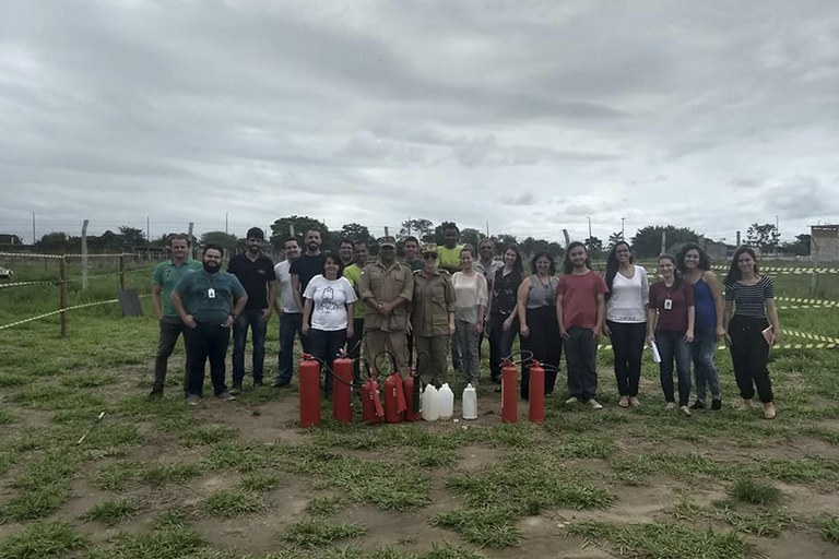 Servidores do IFF participam de treinamento do Corpo de Bombeiros