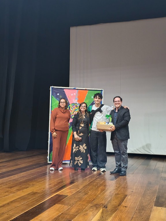 premiação 13.2.jpg