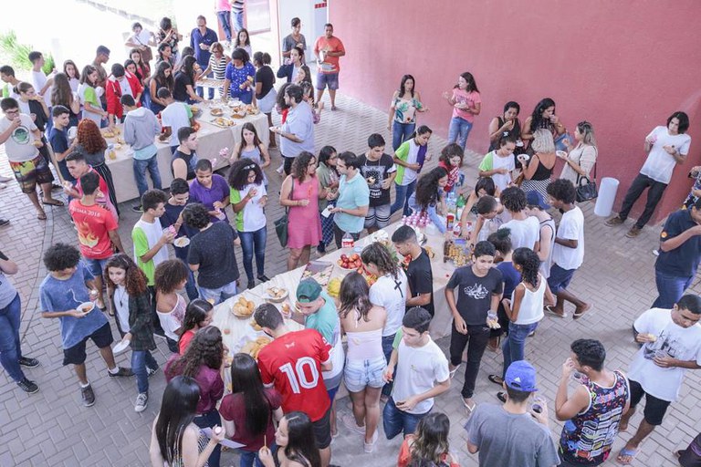 Prefeitura realiza café de confraternização para alunos aprovados no IFF Pádua