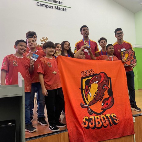 IFF SJB conquista prêmios na Olimpíada de Robótica
