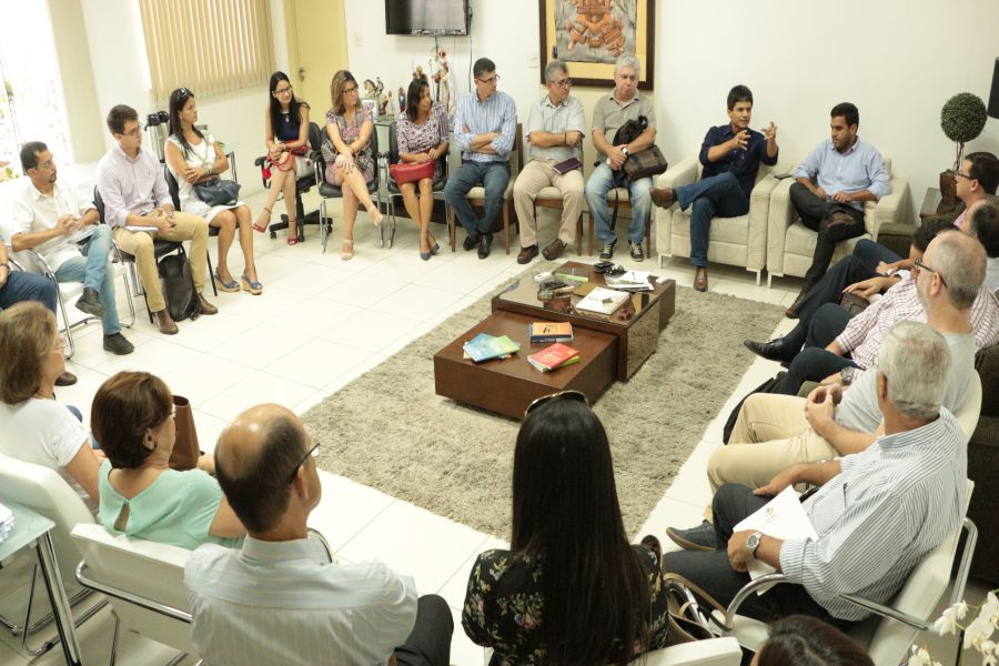 Dirigentes do Ensino Superior de Campos se reúnem com o prefeito do município, Rafael Diniz