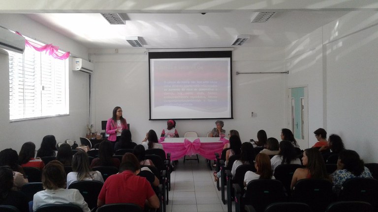 Bate-papo com representeantes da Associação Mulheres Vitoriosas