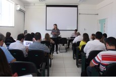 Pró-reitora de Ensino, Christiane Menezes, fala da importância do trabalho em conjunto
