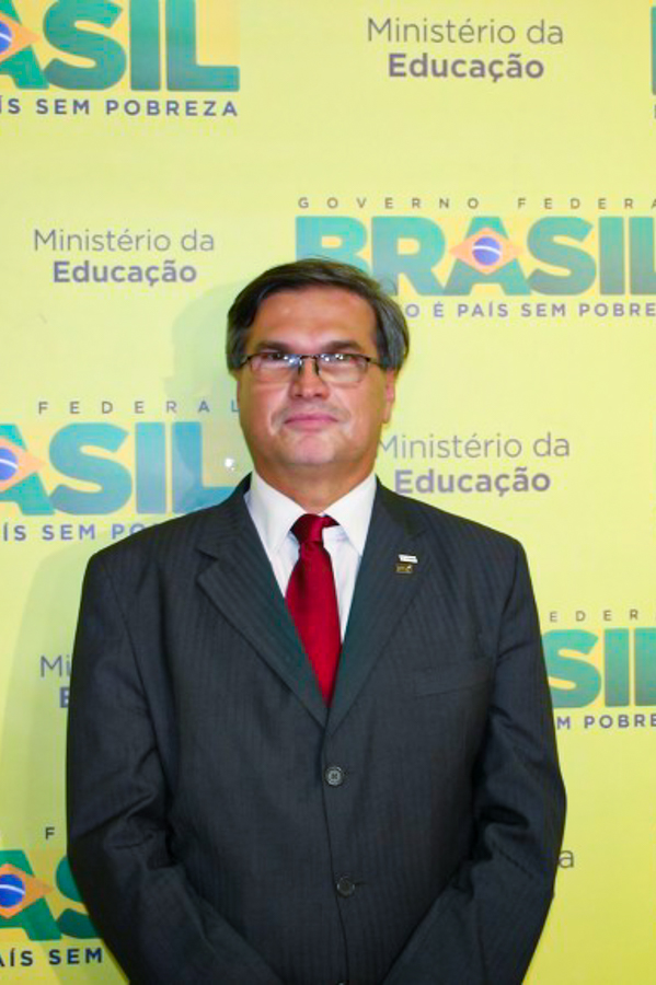 Luiz Augusto-1.jpg
